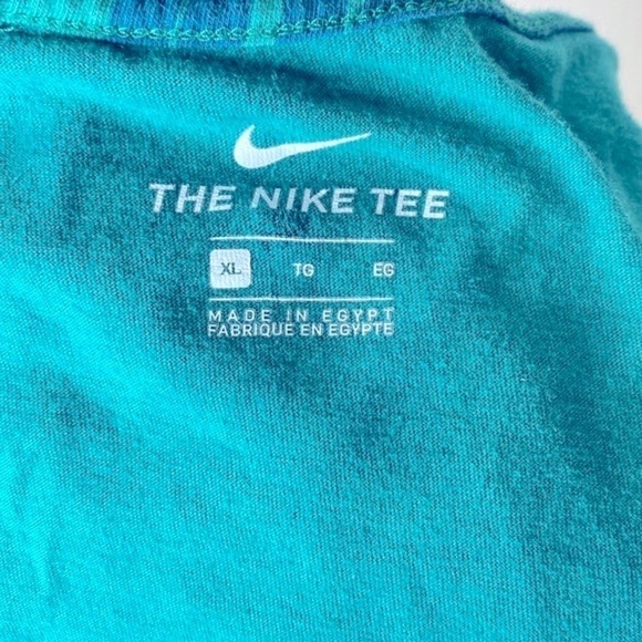 Nike all over logo deep turquoise Streetwear tee - Picture 5 of 5